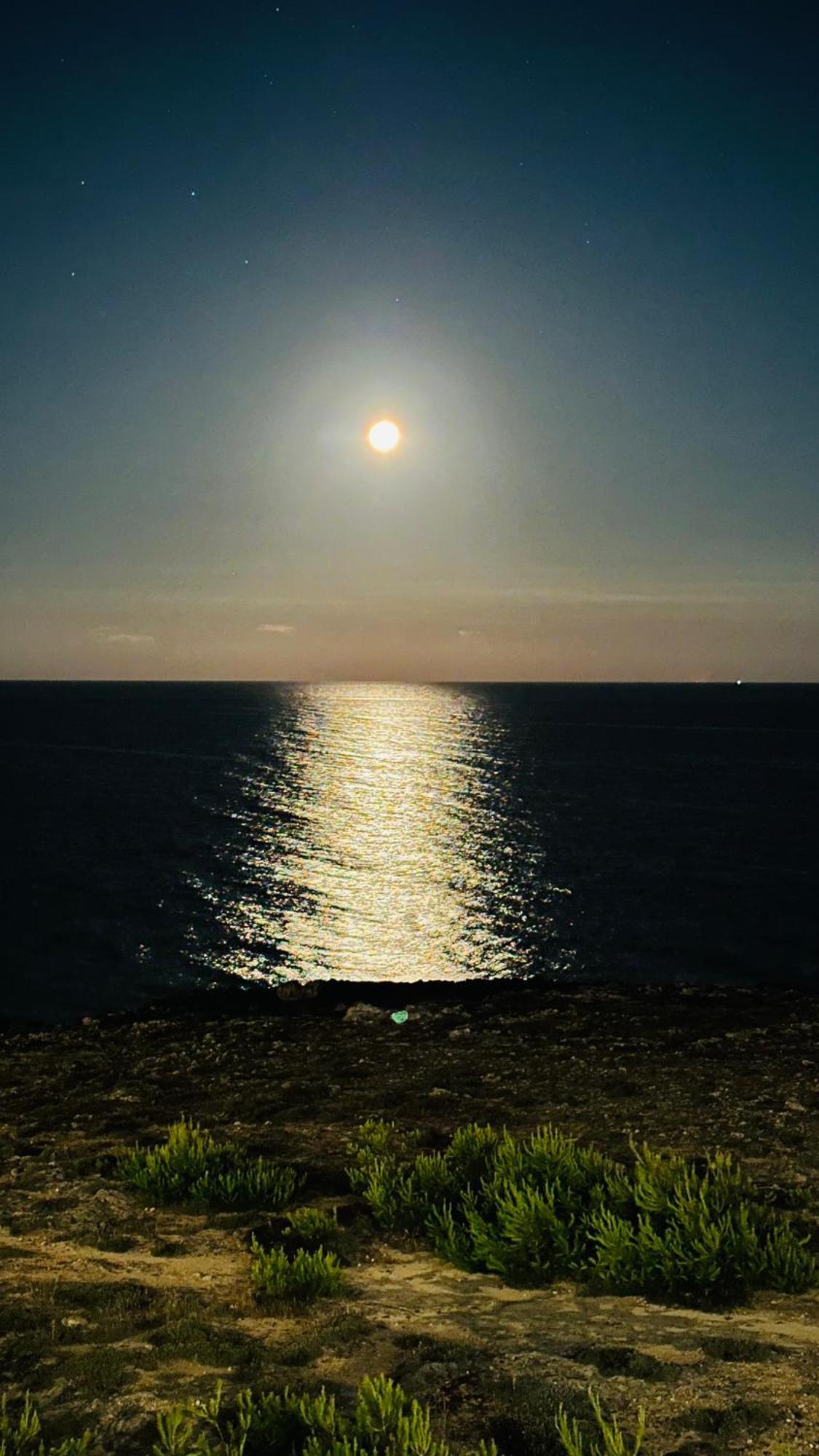 Sunset Bay Bed and Breakfast Torre Suda Buitenkant foto