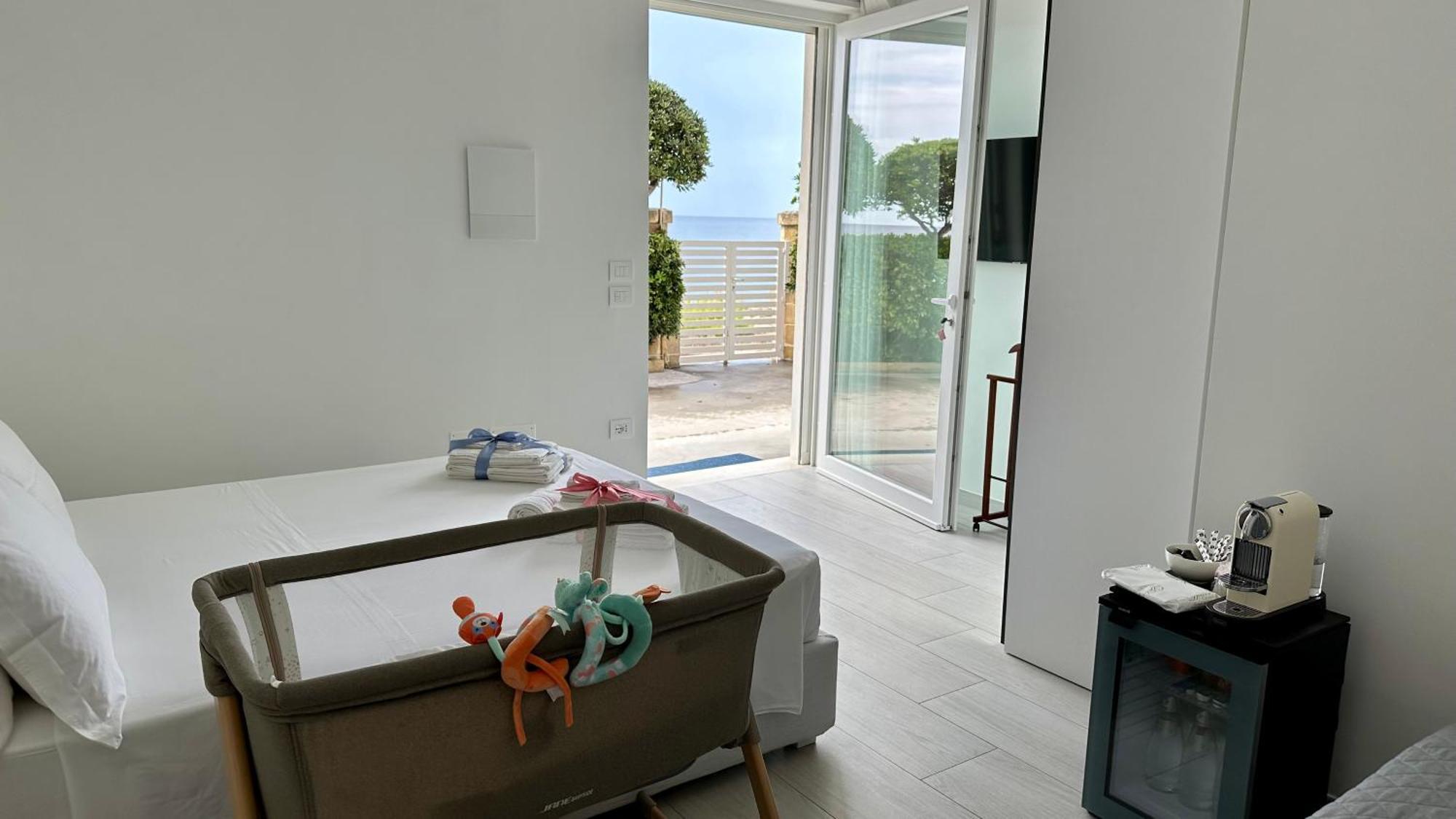 Sunset Bay Bed and Breakfast Torre Suda Buitenkant foto