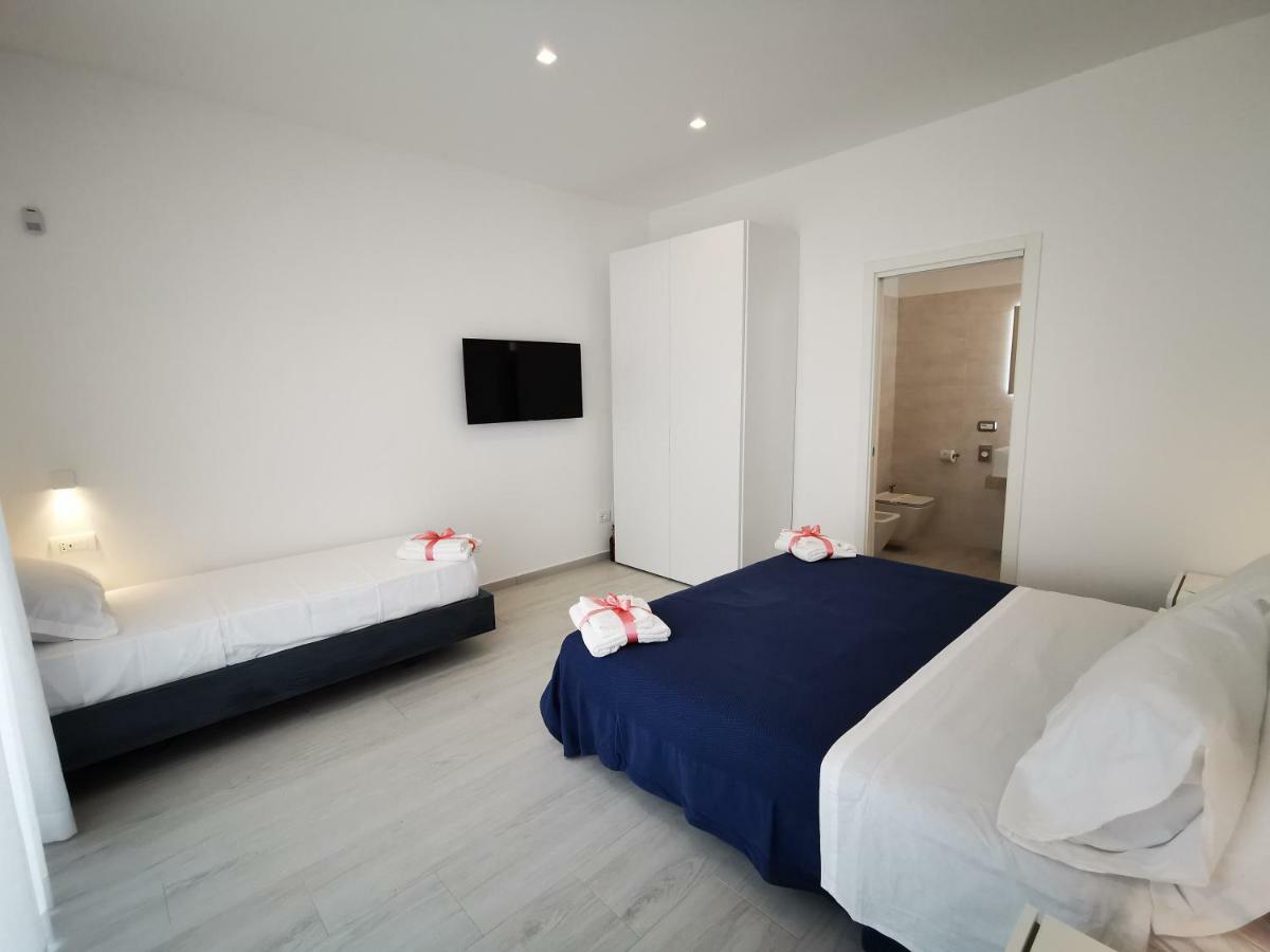 Sunset Bay Bed and Breakfast Torre Suda Buitenkant foto