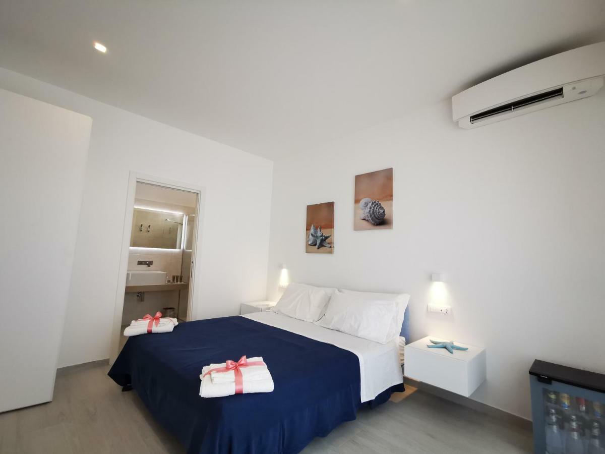 Sunset Bay Bed and Breakfast Torre Suda Buitenkant foto